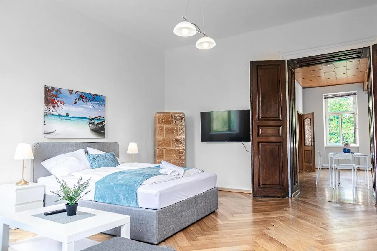 4 Great Apartment Akh - Ideal For Groups Of 19 Vienna 0*,  Austria