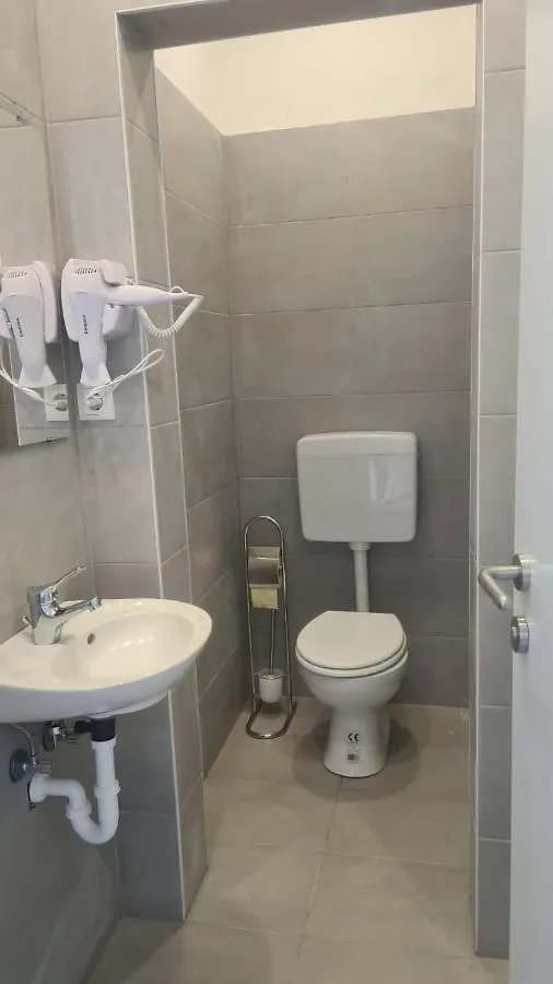 4 Great Apartment Akh - Ideal For Groups Of 19 Vienna