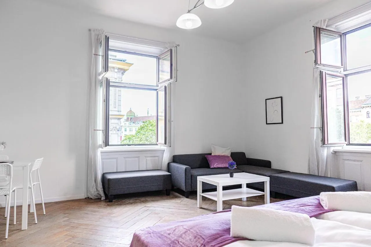 4 Great Apartment Akh - Ideal For Groups Of 19 Vienna Austria