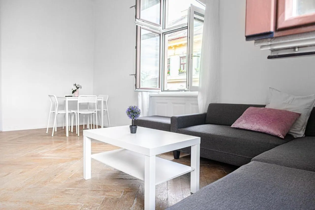 4 Great Apartment Akh - Ideal For Groups Of 19 Vienna Austria