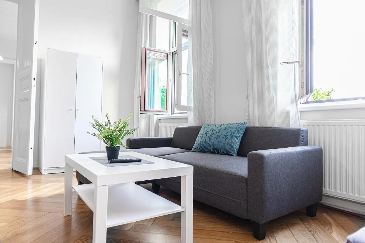 4 Great Apartment Akh - Ideal For Groups Of 19 维也纳 0*,