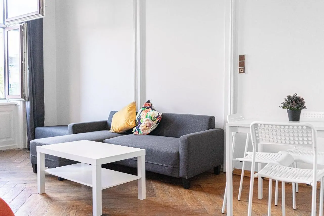 4 Great Apartment Akh - Ideal For Groups Of 19 维也纳